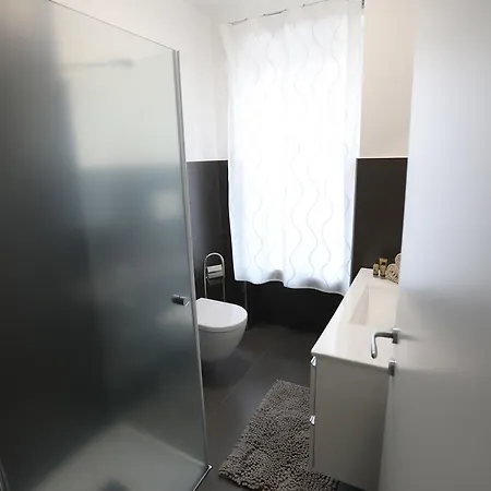 Casa Magenta - 3 Валеджо-суль-Минчо